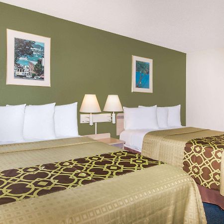 ทราเวลลอดจ์ ลอส บาโนส แคลิฟอร์เนีย Motel ลอส บานอส ภายนอก รูปภาพ
