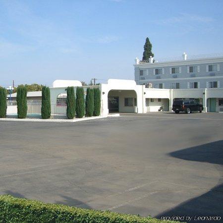 ทราเวลลอดจ์ ลอส บาโนส แคลิฟอร์เนีย Motel ลอส บานอส ภายนอก รูปภาพ