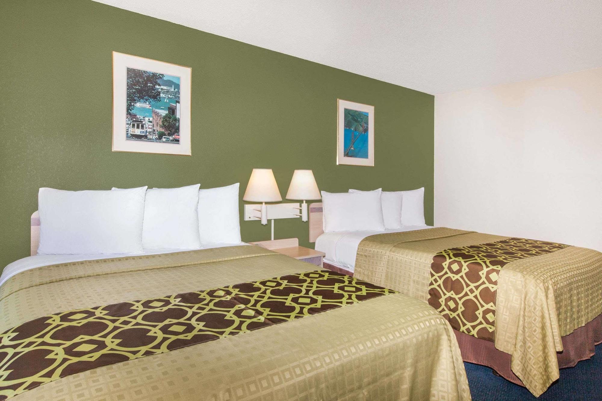 ทราเวลลอดจ์ ลอส บาโนส แคลิฟอร์เนีย Motel ลอส บานอส ภายนอก รูปภาพ